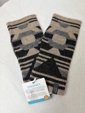 NWT Shupaca 100% Baby Alpaca BEIGE Knit Handwarmer Gloves Handmade Made PERU